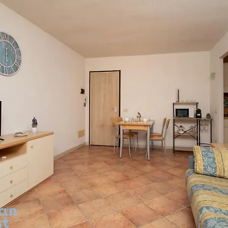 Yuri's House Free Parking Apartman Porto Rotondo